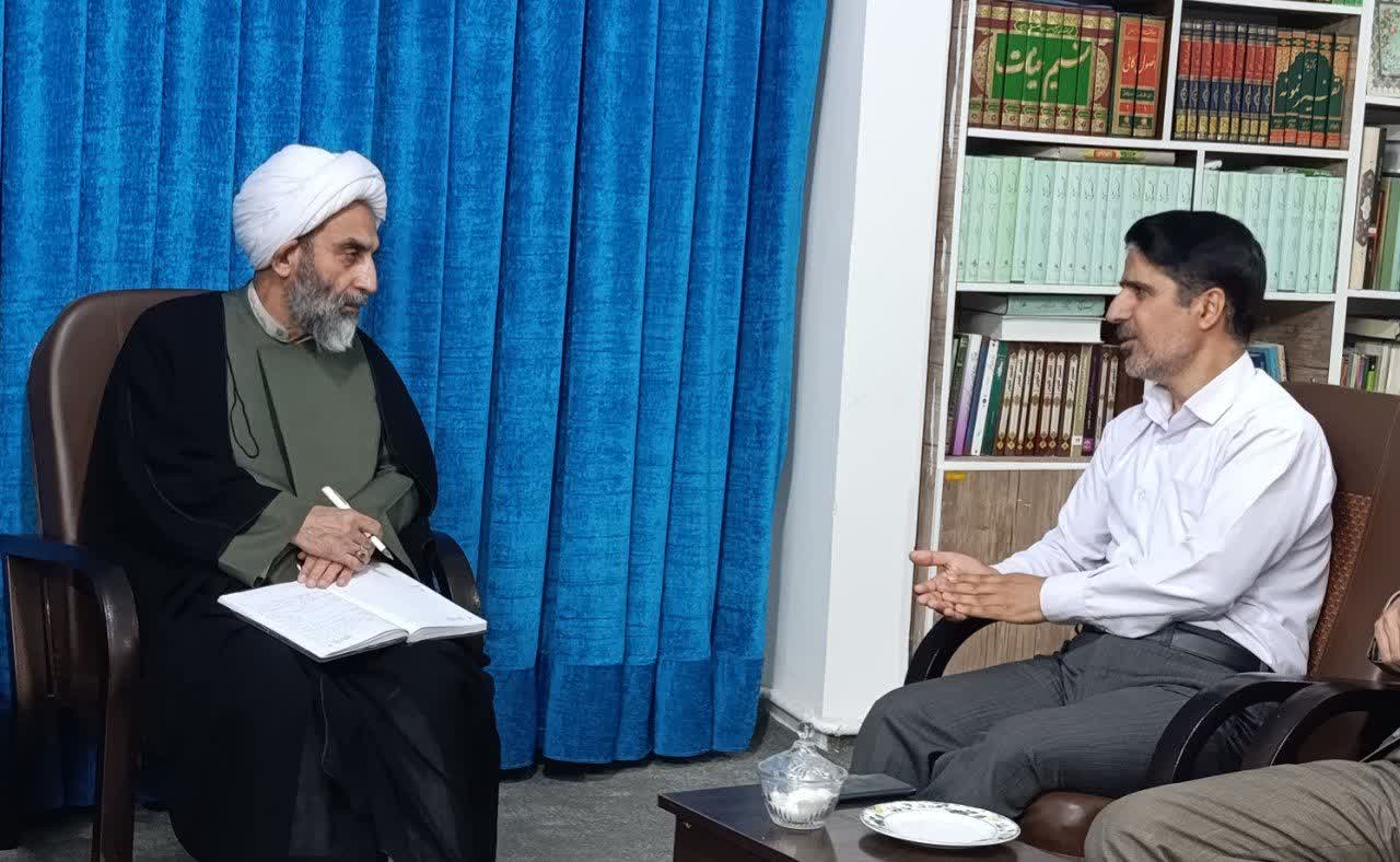 دیدار اعضای هیئت امناء و شورای قرآنی برادران و خواهران دارالقرآن با امام جمعه اشتهارد